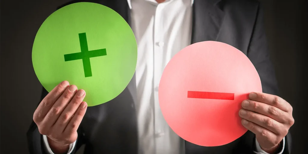 SEO vs PPC - An Integrated Analysis in 4 Topics 3 pros and cons